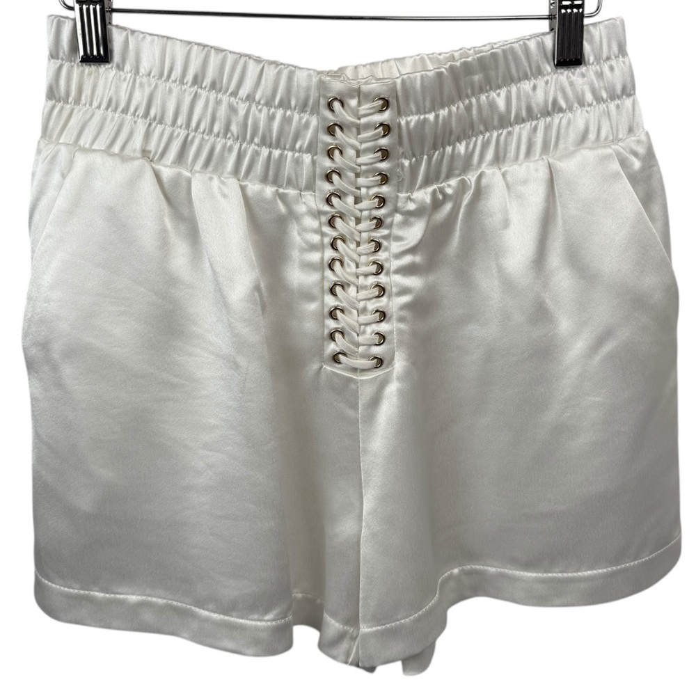 NWT GENERATION LOVE SHORTS‎ WHITE